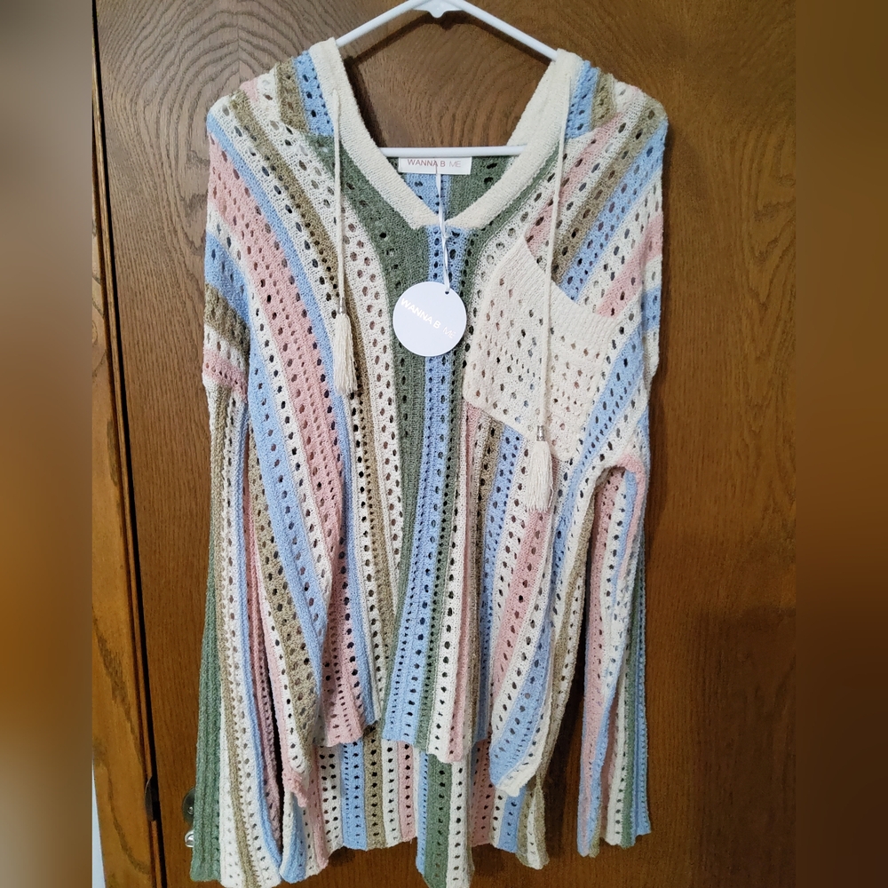 Wanna B Me Multicolor Knit Sweater with Hood Size L NWT